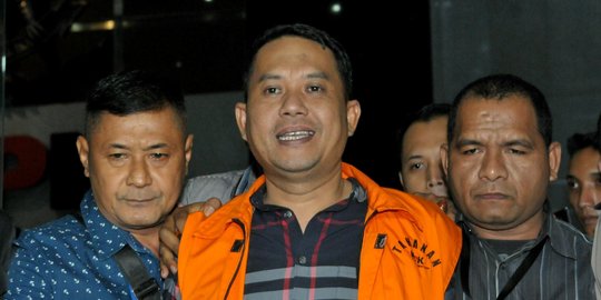 Kasus suap Wali Kota Iman Ariyadi, KPK periksa CEO Cilegon United