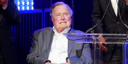 Dituding lakukan pelecehan seksual, George Bush minta maaf