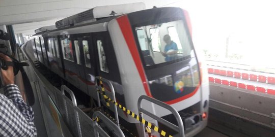 November 2017, seluruh terminal Bandara Cengkareng sudah dilalui skytrain