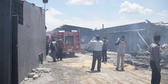 Cerita warga pemberani penolong korban ledakan gudang petasan di Kosambi