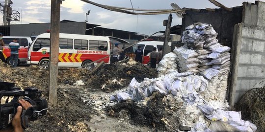 Polisi sebut pemilik gudang kembang api tengah berada di Malaysia