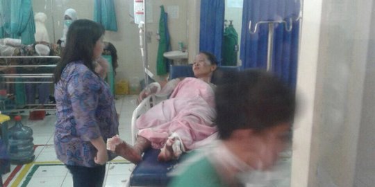Satu korban gudang kembang api terbakar dirujuk ke RSCM