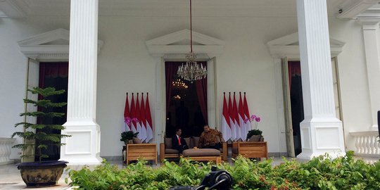 Tiba-tiba SBY ke Istana temui Jokowi, bahas apa?