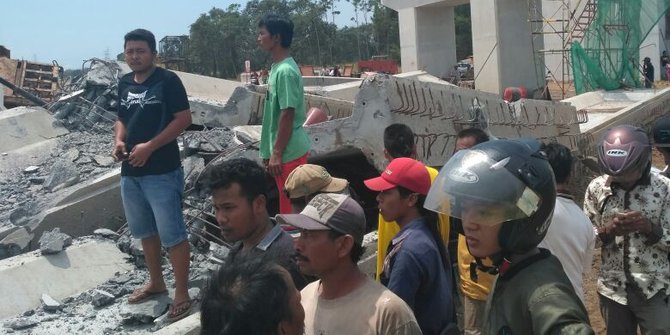 Konstruksi Tol Paspro ambruk, polisi panggil kontraktor 