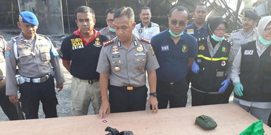 Olah TKP ledakan gudang petasan, polisi temukan satu jenazah lagi