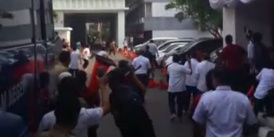 Penangguhan penahanan dikabulkan, tersangka kericuhan di Kemendagri bebas