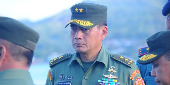 Mutasi TNI: Mayjen Tatang Sulaiman Wakasad, Doni Monardo Pangdam Siliwangi