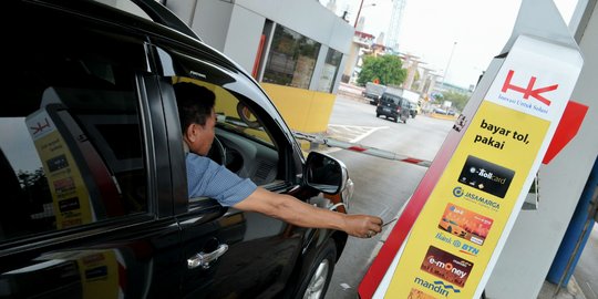 E-Toll diberlakukan di seluruh gerbang tol