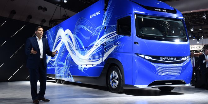 Luncurkan e-FUSO, Kelak Seluruh Truk Mitsubishi FUSO 