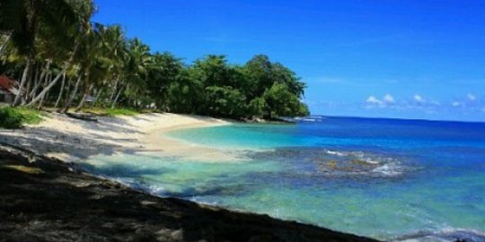 Harlem Beach, pantai indah di sisi timur Indonesia 