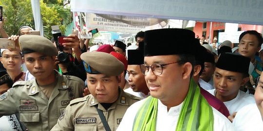 Anies bangun penampungan sementara untuk warga Luar Batang