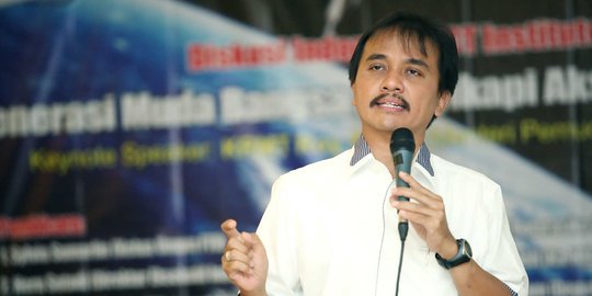 Roy Suryo sindir pembangunan kereta cepat Jakarta-Bandung sebagai proyek kecebong