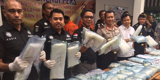 Polda Metro Jaya gagalkan penyelundupan sabu Taiwan yang disimpan dalam forklift
