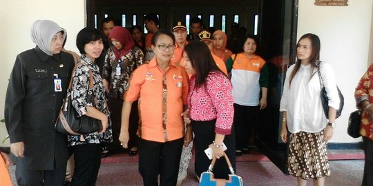 Menteri Yohana geram perusahaan kembang api pekerjakan anak-anak