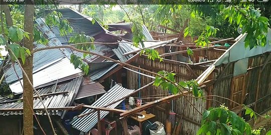 132 Rumah warga Sikumana Kupang rusak dihantam puting 