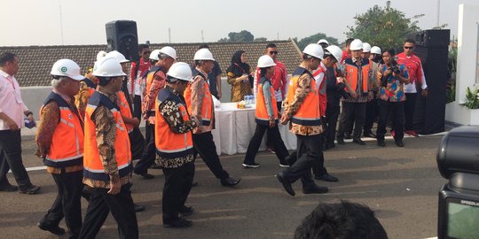 Diresmikan Jokowi, Tol Becakayu masih gratis 2 minggu ke 