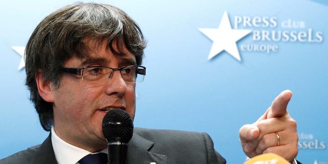 Surat penahanan terbit, eks Presiden Catalunya berkeras enggan kembali ke Spanyol
