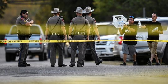 Pria ini hadapi pelaku penembakan Texas dengan tangan kosong
