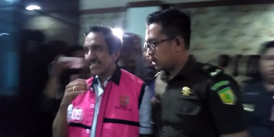 Bawa 5 pengacara, Bupati Takalar ditahan atas kasus korupsi lahan Rp 17,3 M