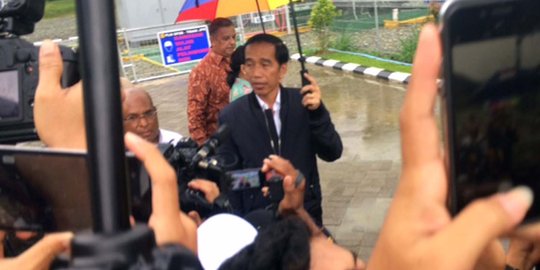 Presiden Jokowi ingatkan masyarakat teliti ambil pinjaman di bank