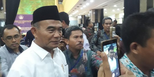 Tanggapi konten porno di WA, Mendikbud minta sekolah gencarkan literasi media