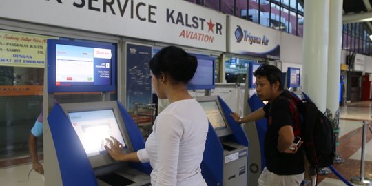 Terminal 1C Bandara Soetta kini dilengkapi mesin check in sendiri