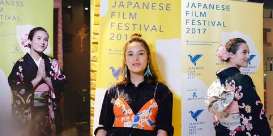 Cantik Pakai Yukata, Chelsea Islan Hadir di Pembukaan 