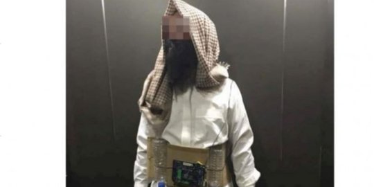 Polisi Malaysia buru pria berpakaian seperti pengebom bunuh diri untuk Halloween