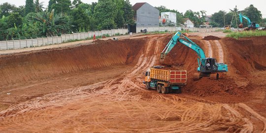 Pantau progres pembangunan tol Serpong-Kunciran