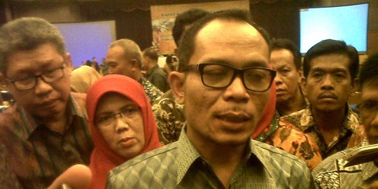 pastikan ump pasti naik tiap tahun