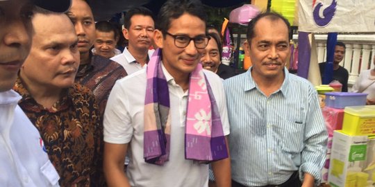 Buruh akan geruduk Balkot, Sandiaga pesan 'dipercantik dengan shalawat'