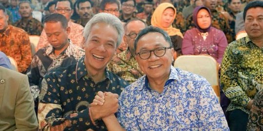 Soal Pilgub Jateng, Ketum PAN pamer foto salam komando dengan Ganjar