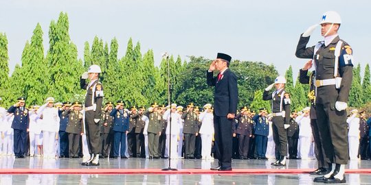 Jokowi pimpin upacara dan kunjungi makam pahlawan revolusi 