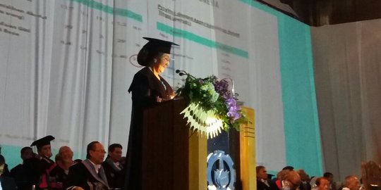 Menteri Susi raih gelar Doktor Honoris Causa yang kedua