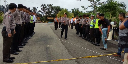 Kapolres Dharmasraya larang personel tinggalkan markas, koordinasi lewat WA