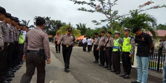 Wakapolri sebut pembakar Polres Dharmasraya ada indikasi teroris