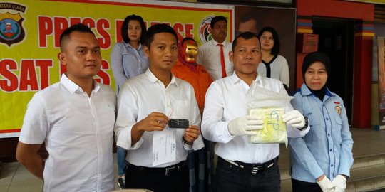 Dapat upah Rp 10 juta, janda 3 anak nekat bawa 1 kg sabu buat napi