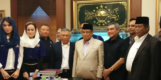 Suara NU pecah di Pilgub Jatim, Ketum PBNU sebut nanti akur lagi