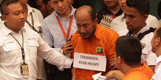 Menyerahkan diri ke polisi, Helmi takut dikeroyok keluarga dokter Letty