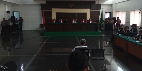 Di sidang vonis, Buni Yani bantah edit video Ahok