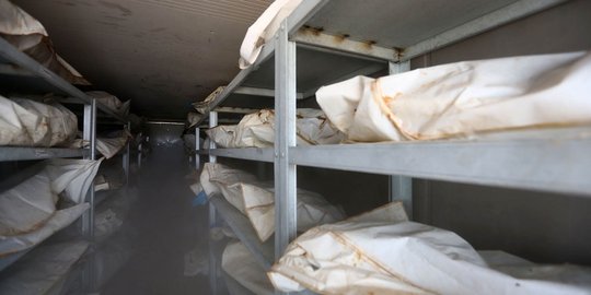 Angker, kontainer ini menyimpan ratusan mayat militan ISIS