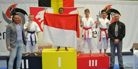 Bufon Sinaga, bocah SD asal Siak juara karate di Belgia 