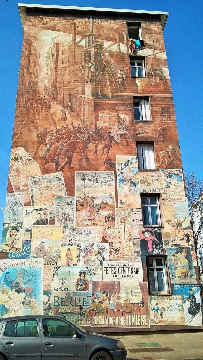 mural di kota lyon prancis