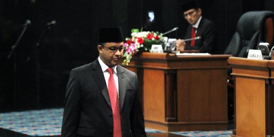 Anies sebut bangunan liar sumber masalah pengerukan kali Krukut