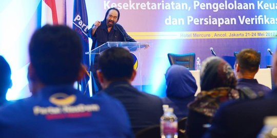 Surya Paloh sarankan Setya Novanto ikuti proses hukum