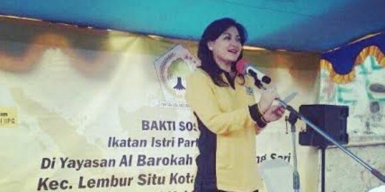 Istri Setya Novanto tak tahu keberadaan suaminya  merdeka.com