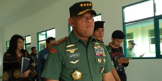 Teriakan 'Cawapres Jokowi' bergemuruh saat Panglima TNI hadiri Rakernas NasDem