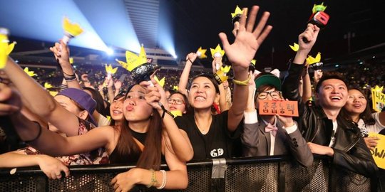 malah kelewat dicintai fans