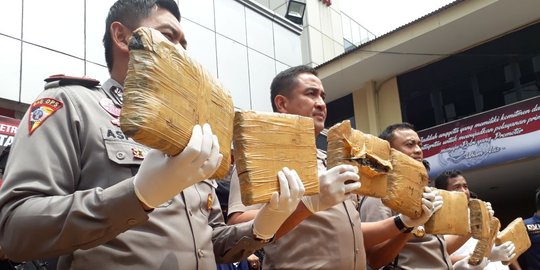 Tawuran di Menteng Tenggulun jadi modus pengalihan pasok narkoba