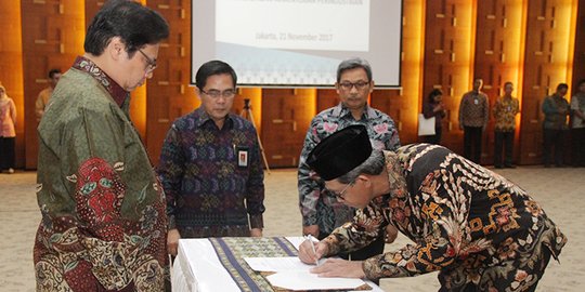 Menperin Airlangga rombak jajaran Eselon I dan II